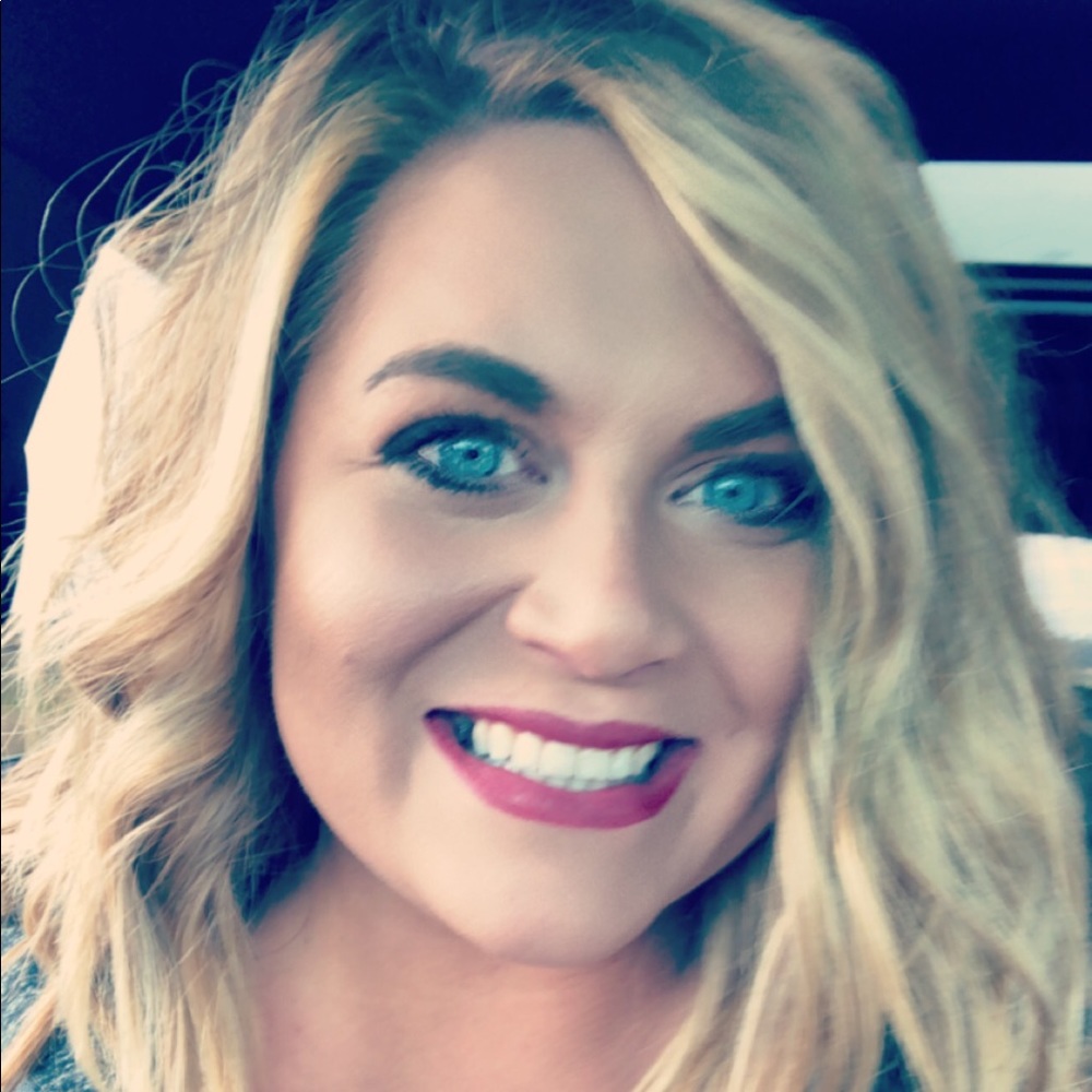 Meet your Posher, Brandi